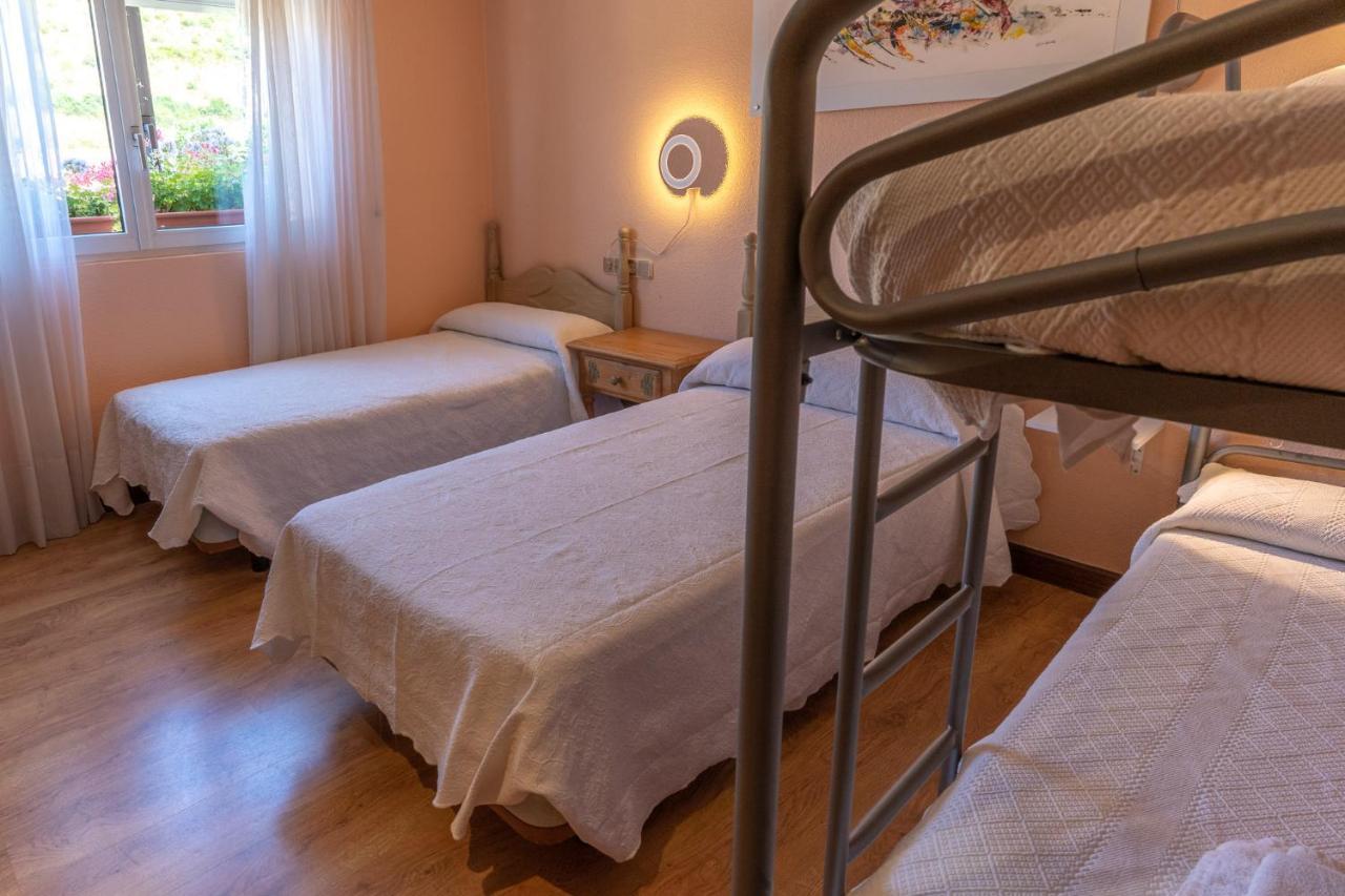 Hotel Rio Cea Puente Almuhey Exteriör bild